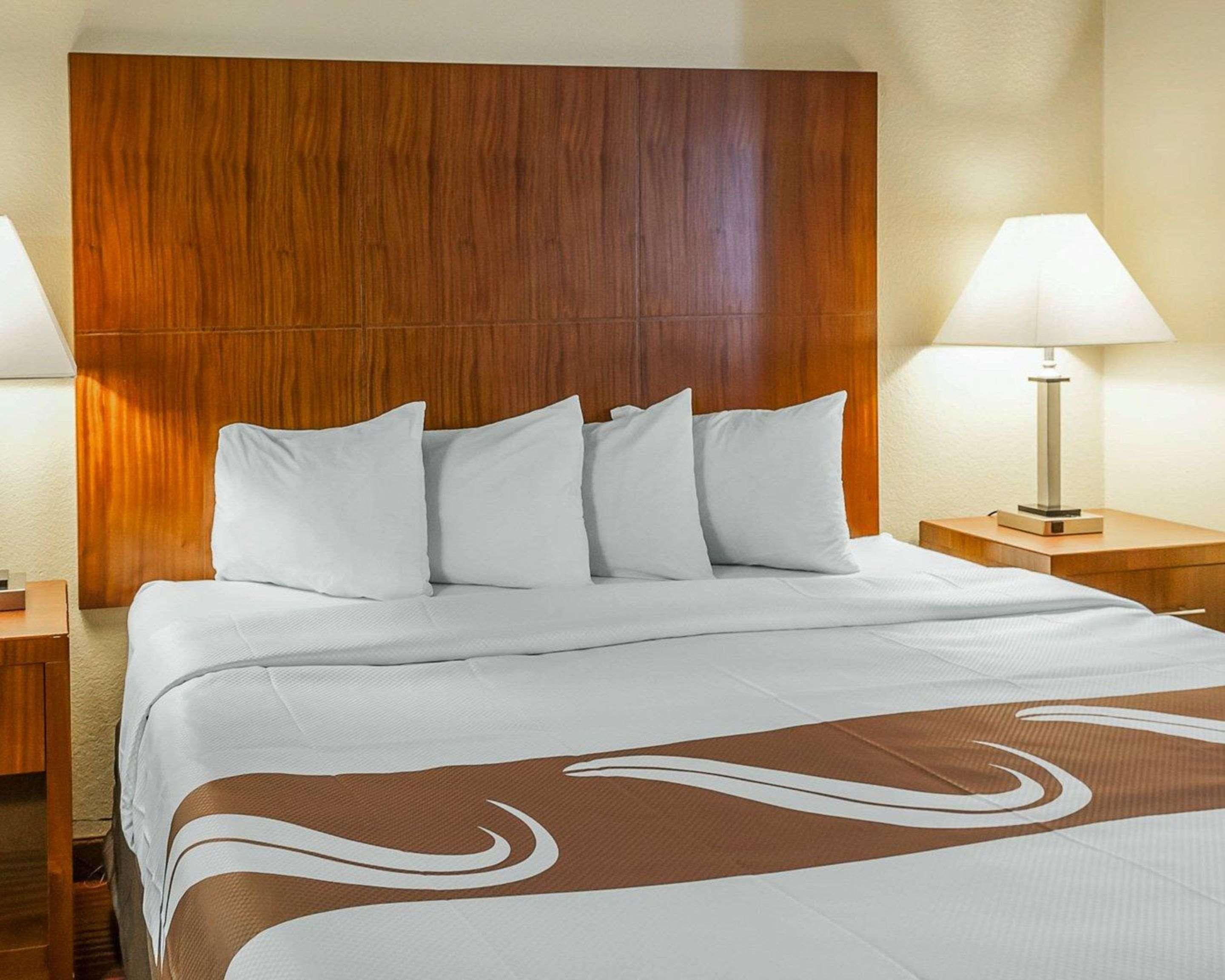 Quality Inn & Suites Albuquerque West מראה חיצוני תמונה