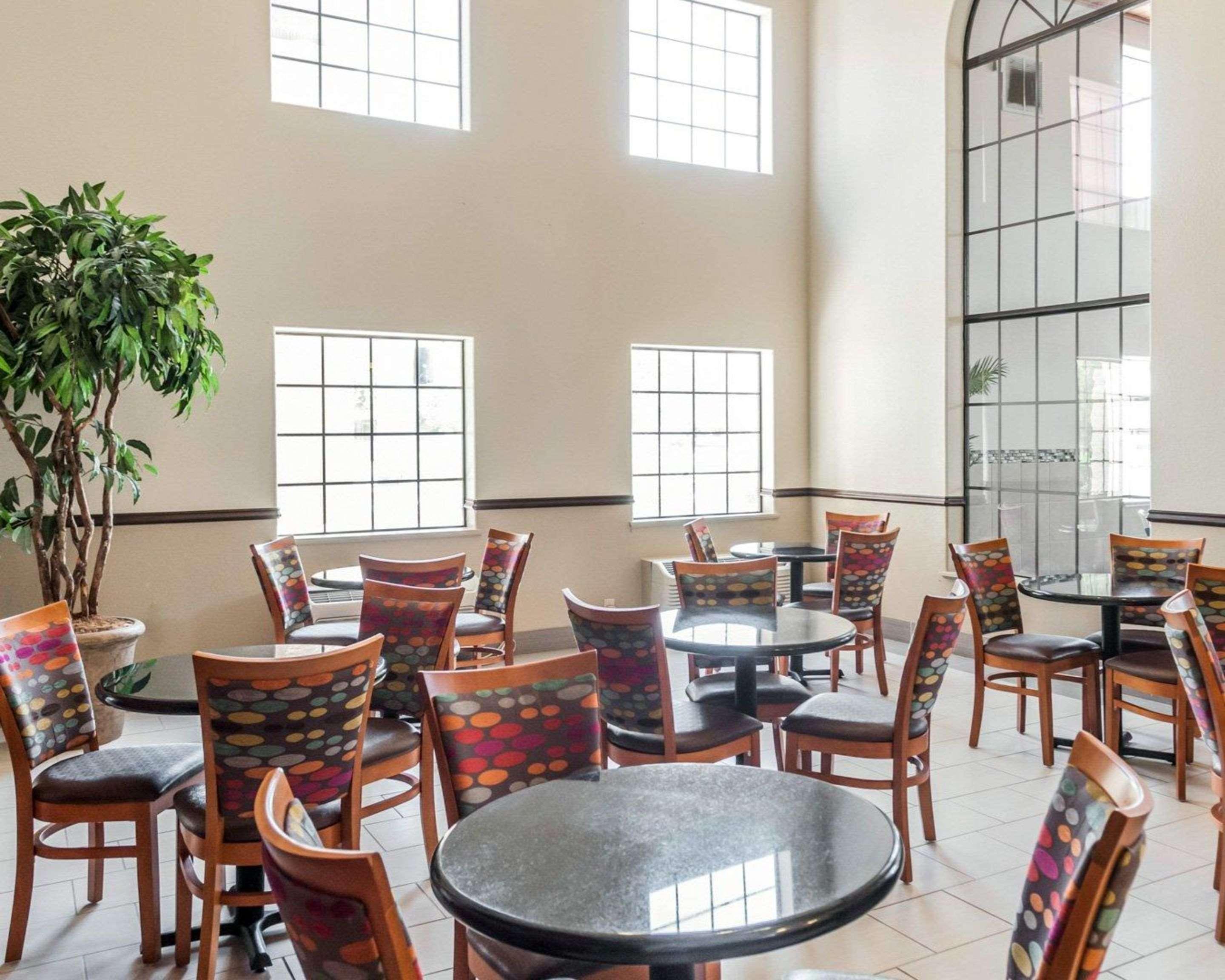 Quality Inn & Suites Albuquerque West מראה חיצוני תמונה