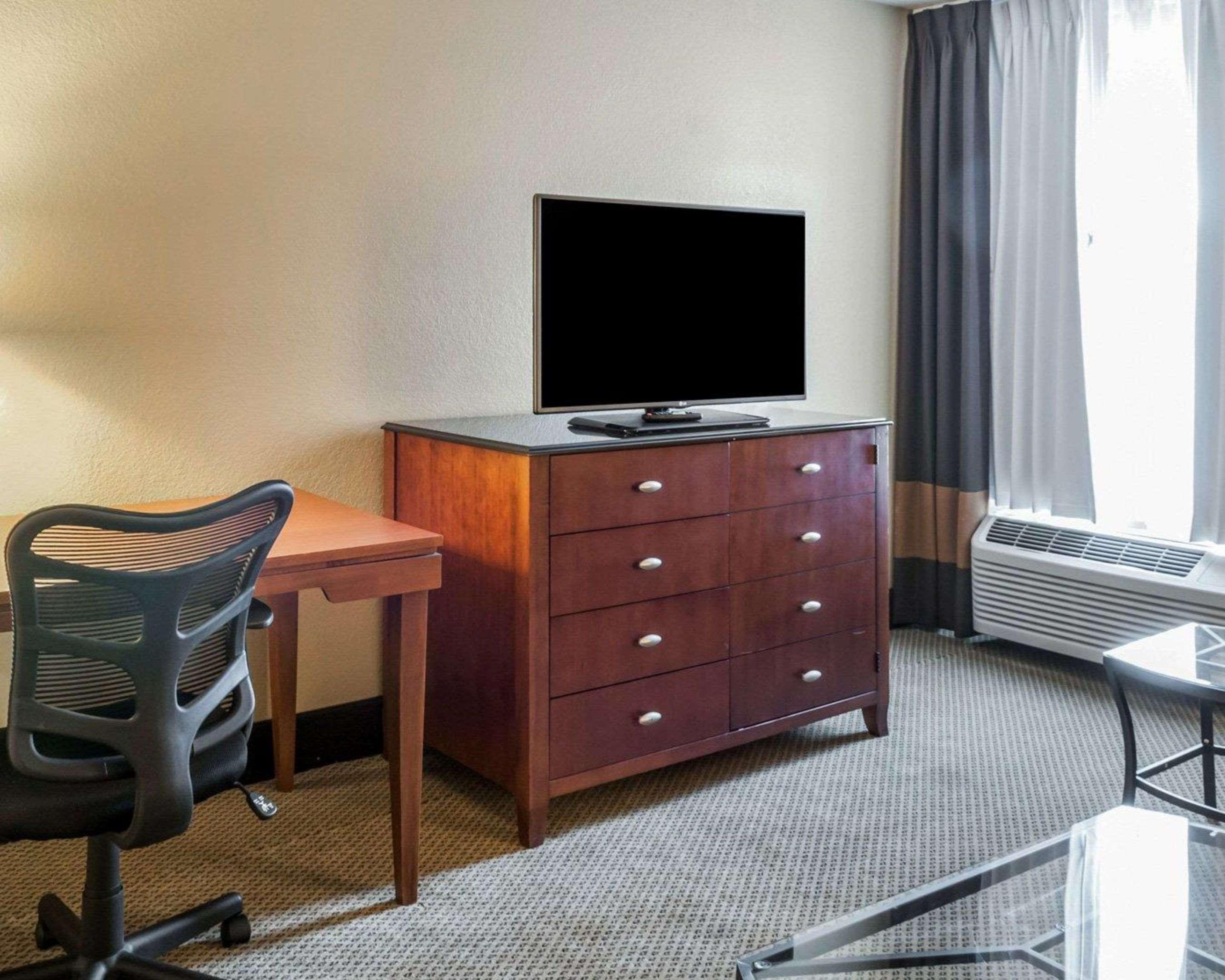 Quality Inn & Suites Albuquerque West מראה חיצוני תמונה
