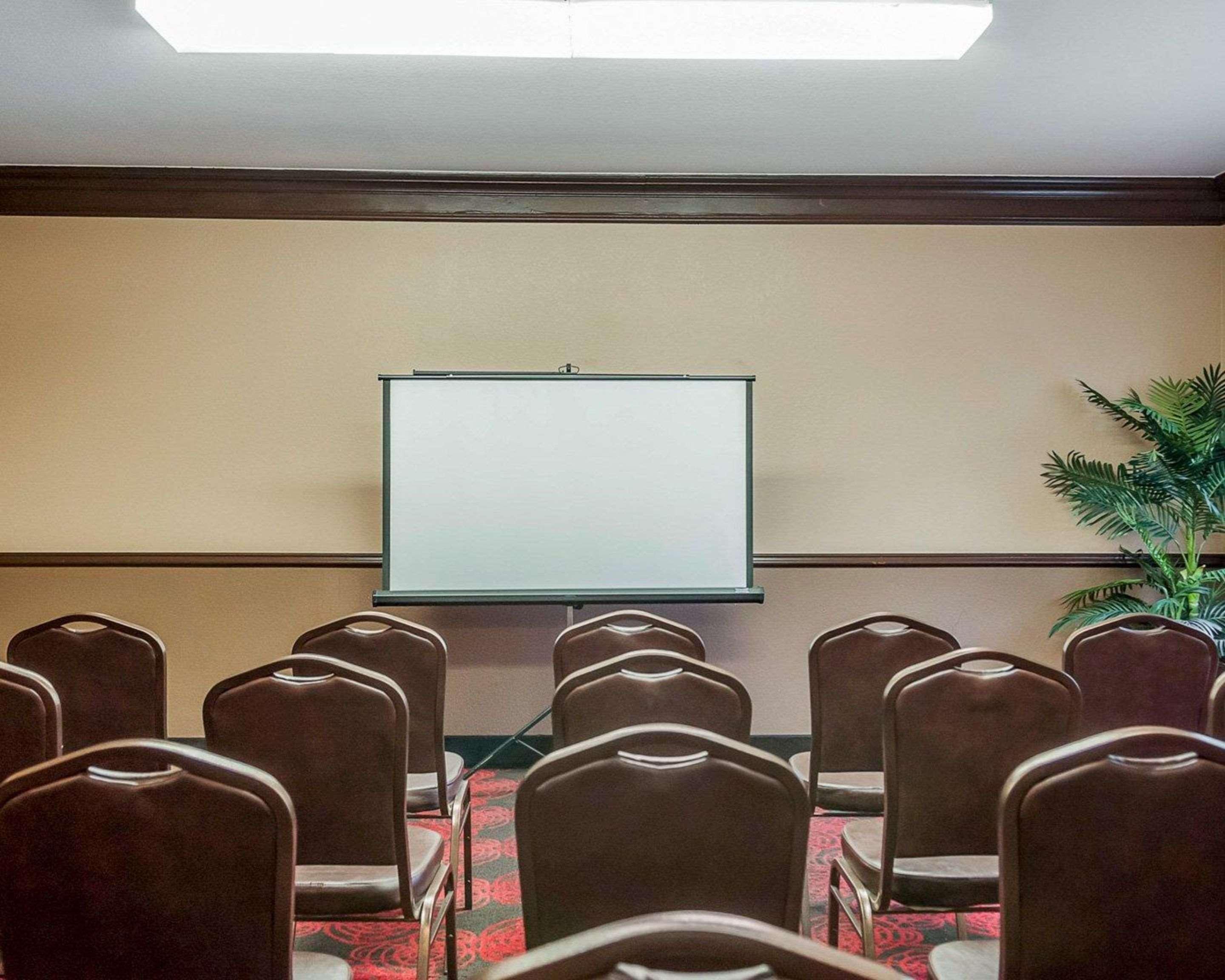 Quality Inn & Suites Albuquerque West מראה חיצוני תמונה