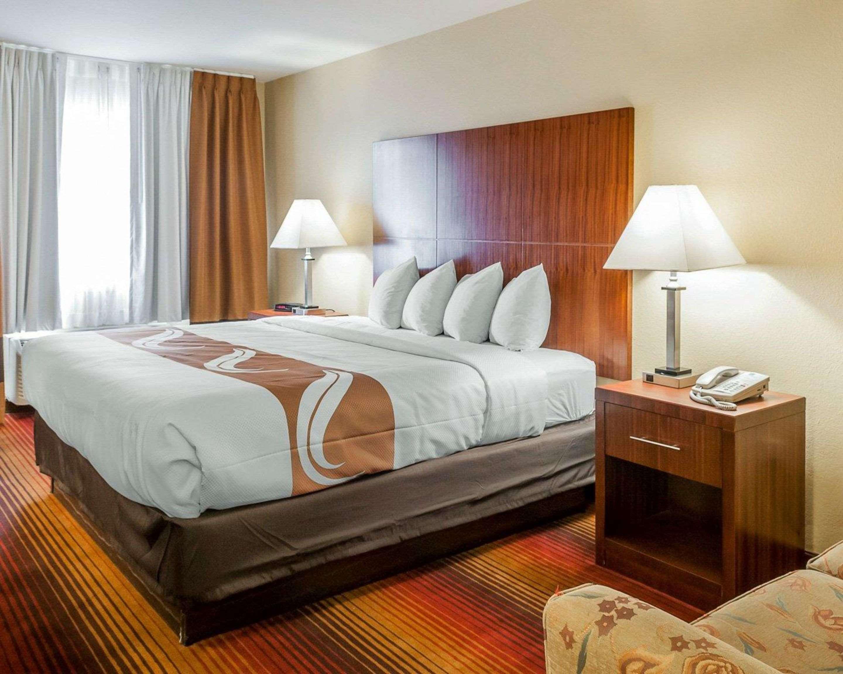 Quality Inn & Suites Albuquerque West מראה חיצוני תמונה
